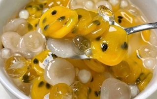 这个夏天可以学做百香果阿达子～冰冰凉凉的