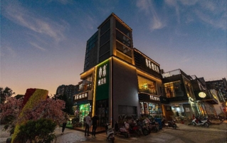 本素连锁餐饮招聘后厨岗位5-10名-免费提供⻝宿-薪资4600-5000元/月