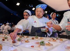 洛杉矶全明星厨师厨艺大展“东西方之夜” 亚裔名厨亮相