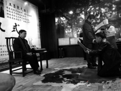 “湘菜大师”王墨泉怀化收徒 “拜师礼”隆重