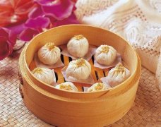 蟹黄汤包的做法