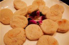 小花狮子头的做法