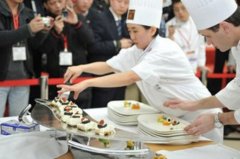 广东“凤鸣杯”烹饪大赛于2017年6月15日举行
