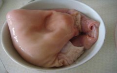 猪肚的营养价值和功效_炒麻辣猪肚的做法