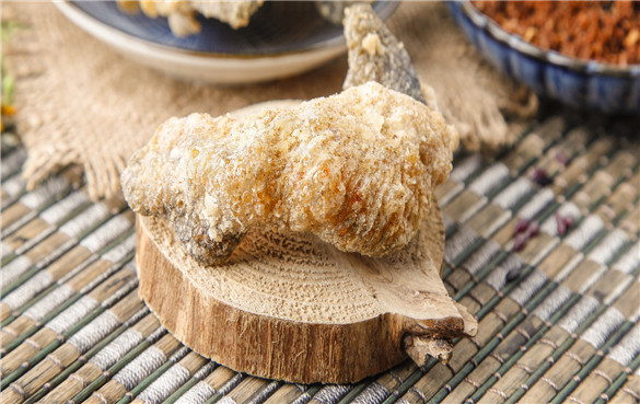 香辣鱼皮 香辣鱼皮