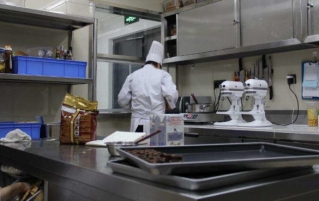 饼房工作岗位和工作任务流程