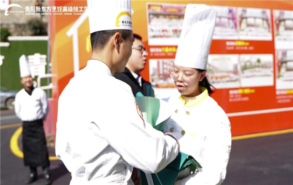 烹饪名师陈晓进校园 烹饪名师陈晓进校园