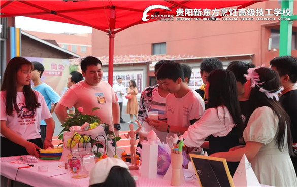 校园特色跳蚤市场 校园特色跳蚤市场