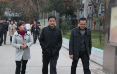 贵阳市人力资源和社会保障局局长杨宇一行到我院检查指导工作