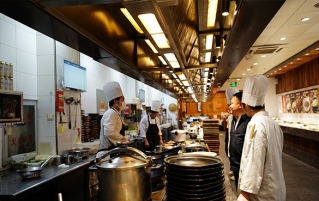 2024年秋季新东方学厨师学费表|2024年贵阳学厨师学费多少？