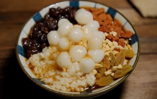 2025摆摊创业,靠这这个美食配方月入过万