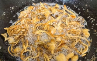 深山至味锁油香-鸡枞油手作秘籍