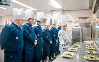 在贵州想学厨师专业如何选择适合的烹饪学校？