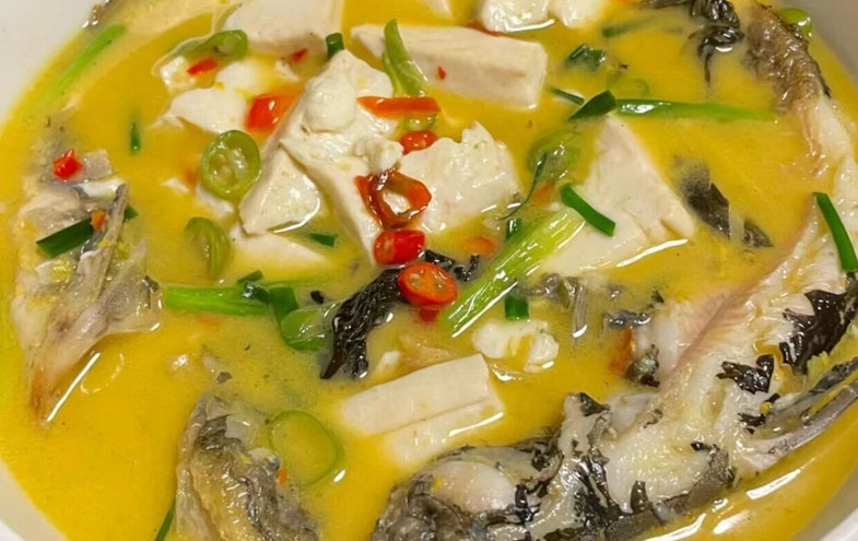 【新东方厨艺秘传·春膳篇】黄辣丁嫩豆腐汤—春日滋养的黄金法则