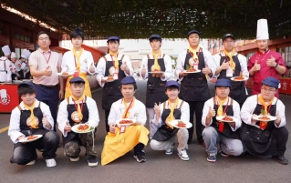 贵州零基础中餐培训哪家好？贵州新东方技师学院手把手教学，学完实习上岗！