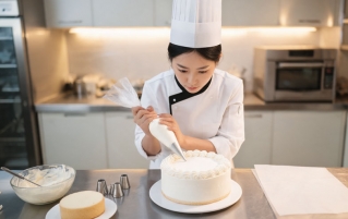新东方考西点师证需要什么条件？考试条件和要求全面解析