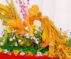 冷拼雕刻-孔雀送祥