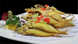 椒盐剥皮鱼的做法