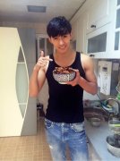 李子峰空降直播平台 参加“爱心一碗饭”的公益活动