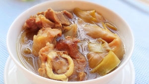 霸王花煲猪骨的做法