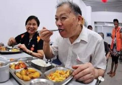 北京养老助餐启动 中央厨房开展活动