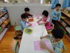 孩子早点上学就是为了玩吗？