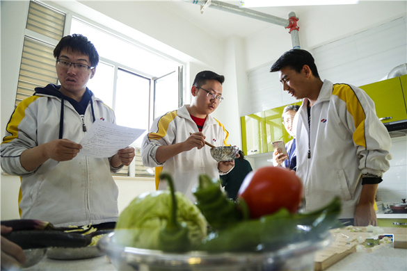 校园厨艺课堂