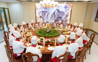 新东方烹饪厨师学校夜校炒菜课程学费多少?