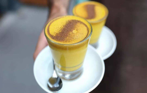 姜黄拿铁