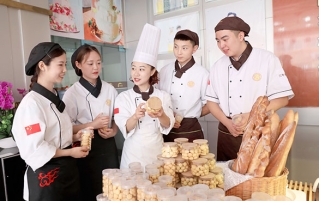 新东方烹饪学校西点专业比其他学校好在哪？