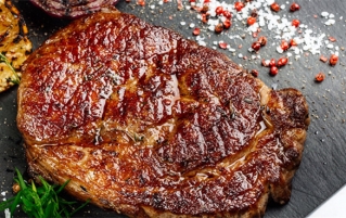 如何烹饪臀部牛排？