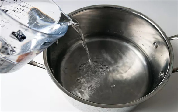 汤锅加水