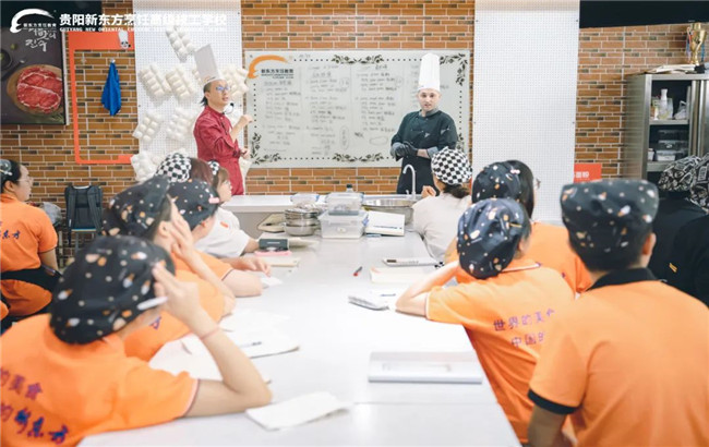 意大利的名师维托里奥·马祖洛