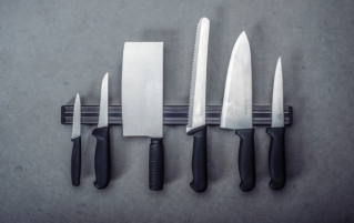 清洗刀具时，你会犯这3个错误中的一个吗？