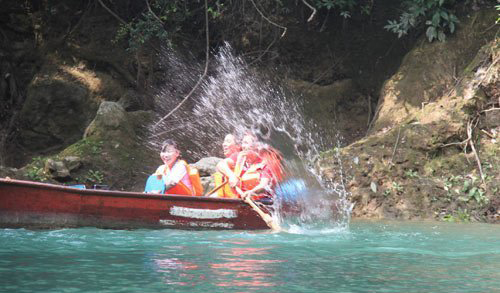 相约荔波共度中秋