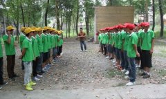 团队·激情——记新生素质拓展第一日