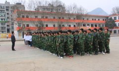 2013年春季新生军训正式拉开帷幕