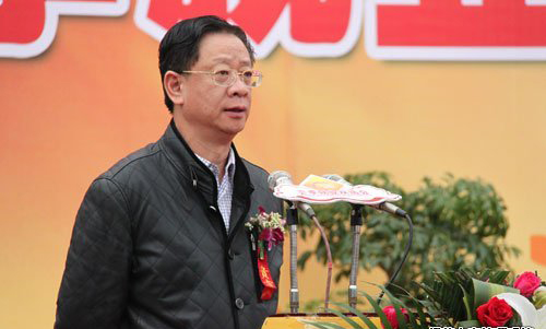 贵州省人力资源和社会保障厅王明铮副厅长宣布双选会暨毕业典礼开幕