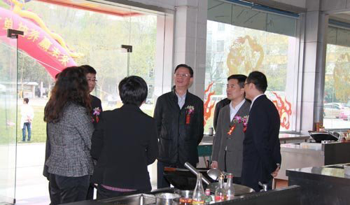 省市人保等部门领导莅临我院指导工作